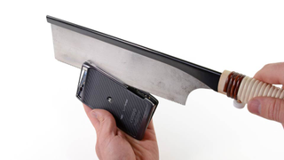 Motorola RAZR Teardown: Skinny Phone, Meet Big Saw